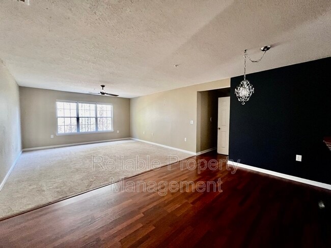 Building Photo - 203 Sturbridge Dr