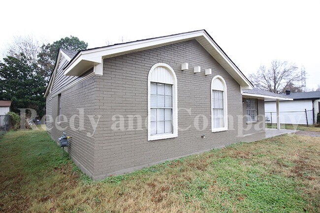Building Photo - 3777 McCain Rd