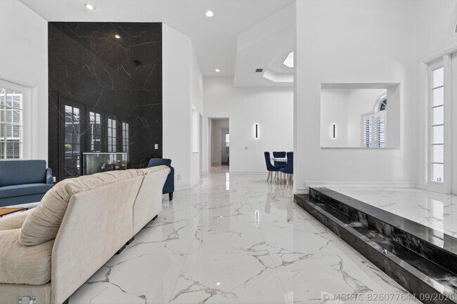 Building Photo - 14780 Horseshoe Trce