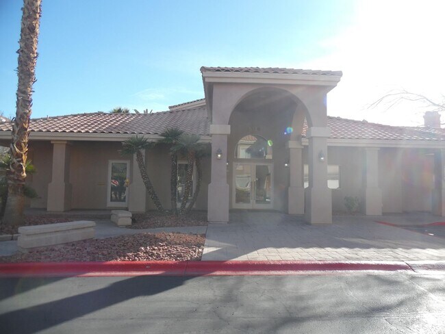 Building Photo - 5125 W Reno Ave
