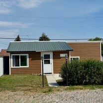 Building Photo - 727 Thomsen Ave