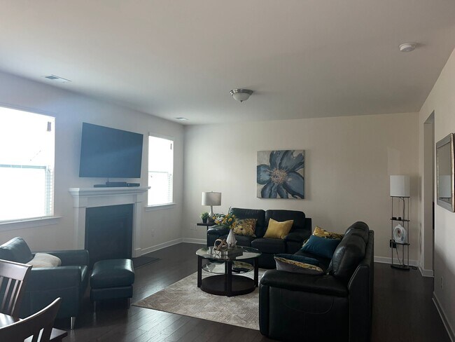 Living Room Area - 5347 Baker Ln