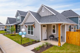 Building Photo - 10115 Conover Cmns Cir