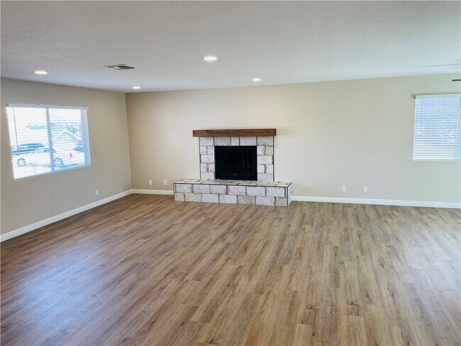 Building Photo - 28121 West Dr