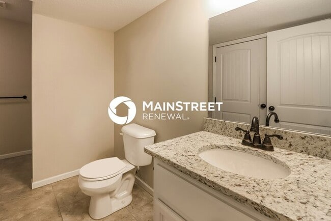 Building Photo - 4 Bedroom Pet-Friendly Home in Raymore, MO...