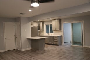 Building Photo - 16730 Barnell Ave
