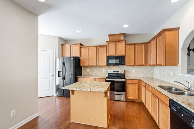 Building Photo - Refined Living: 3BR Townhome in Morrisville’s Keystone Park!