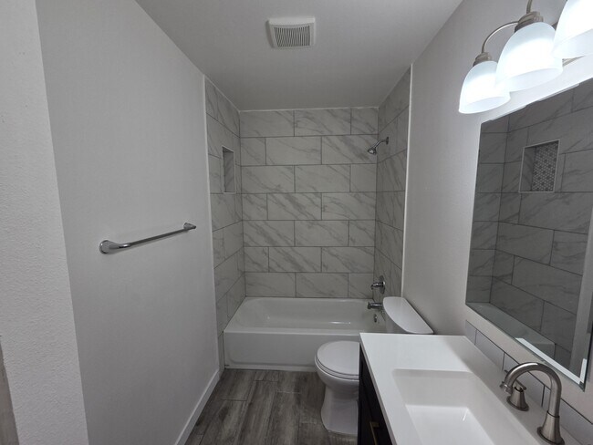 Building Photo - 4735 E Caballero St
