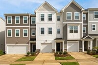 Building Photo - Charming 3-bedroom, 3.5-bathroom townhouse located in the heart of Durham, NC!