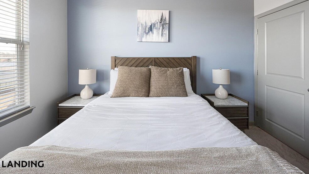 Building Photo - 225 Walden Village Ln