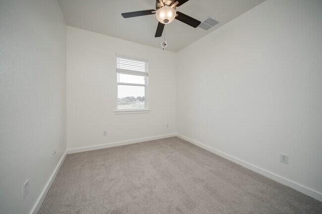 Building Photo - 8454 1st St