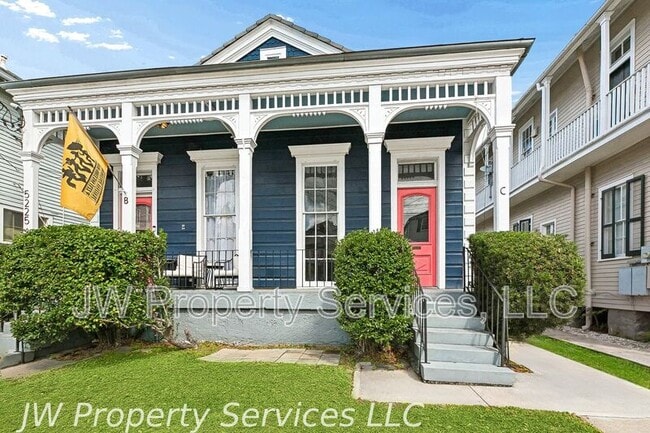 Building Photo - 5225 Magazine St