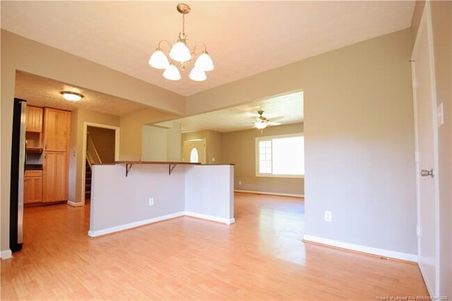 Building Photo - 211 Livermore Dr