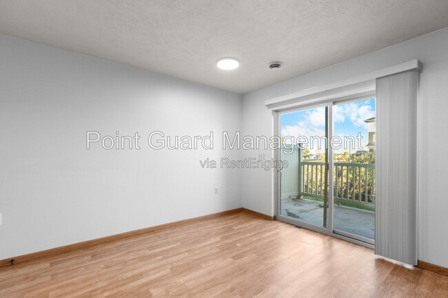 Building Photo - 2600 N Career Ave