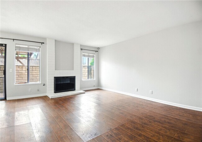 Building Photo - 8475 Cherry Blossom St