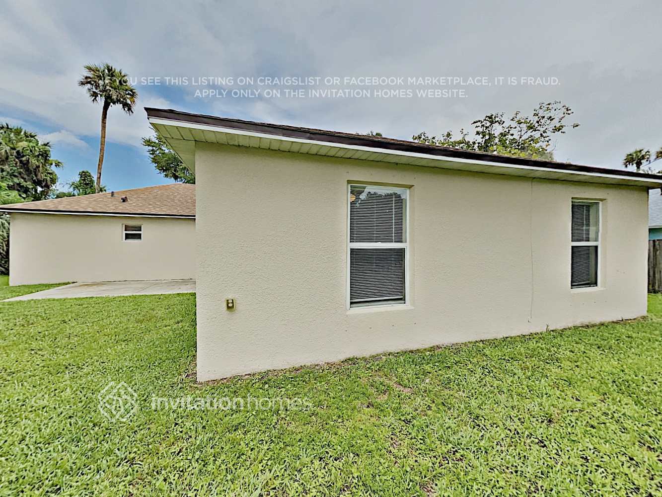 Building Photo - 2626 Needle Palm Dr