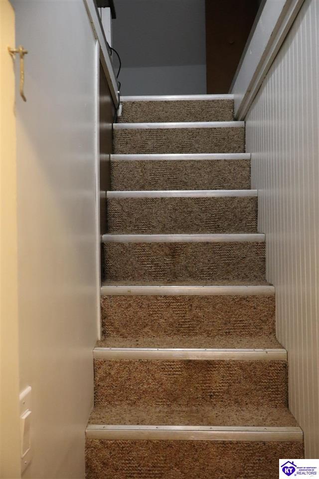 Building Photo - 316 Church St