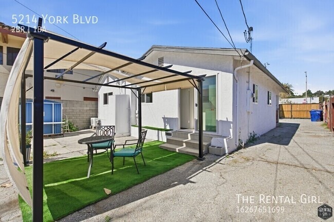 Building Photo - 5214 York Blvd