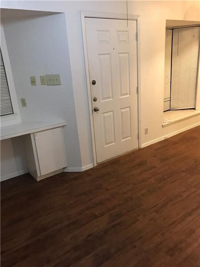 Building Photo - K227 - Salado Place #104