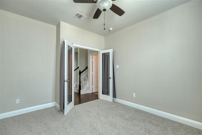 Building Photo - 1804 Elaina Loop