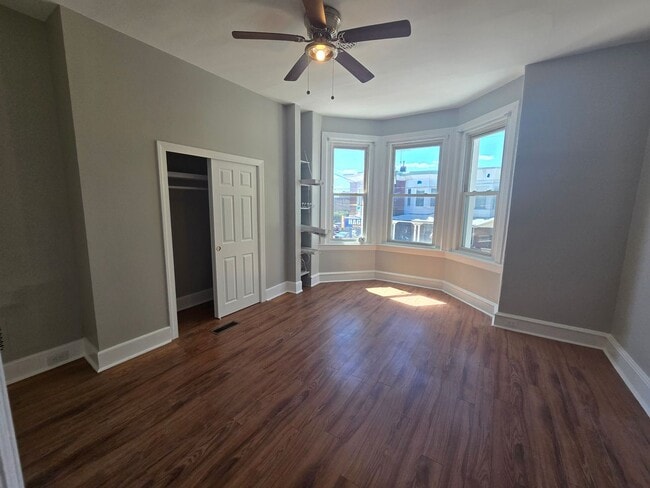 Building Photo - 2435 N 25th St