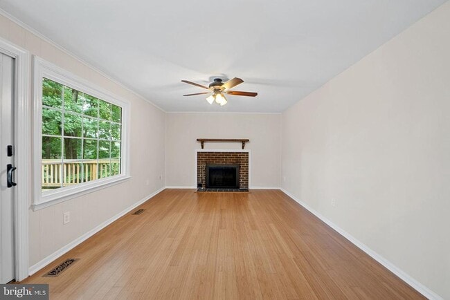 Building Photo - 6361 Woodland Ridge Ct