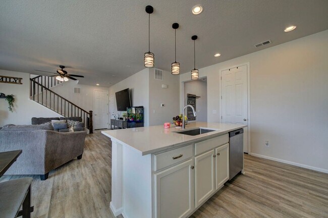 Building Photo - 8262 Buffalo Horn Dr