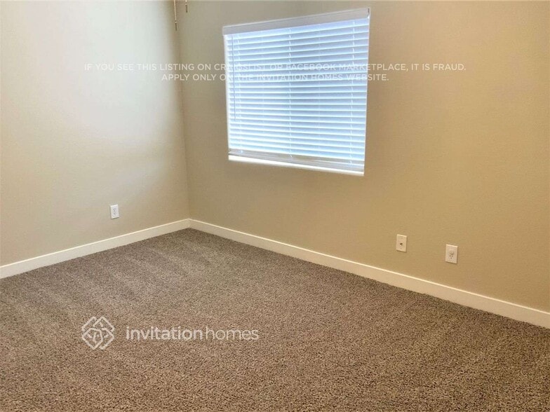 Building Photo - 863 Blue Rosalie Pl