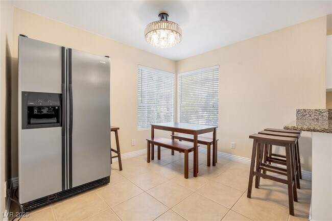 Building Photo - 2200 S Fort Apache Rd