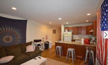 Building Photo - 62 Egmont St