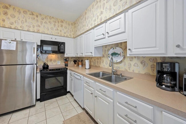 Building Photo - 49 Collins Meadow Dr