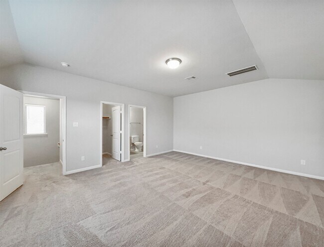 Building Photo - 5342 Rue Dela Croix Dr