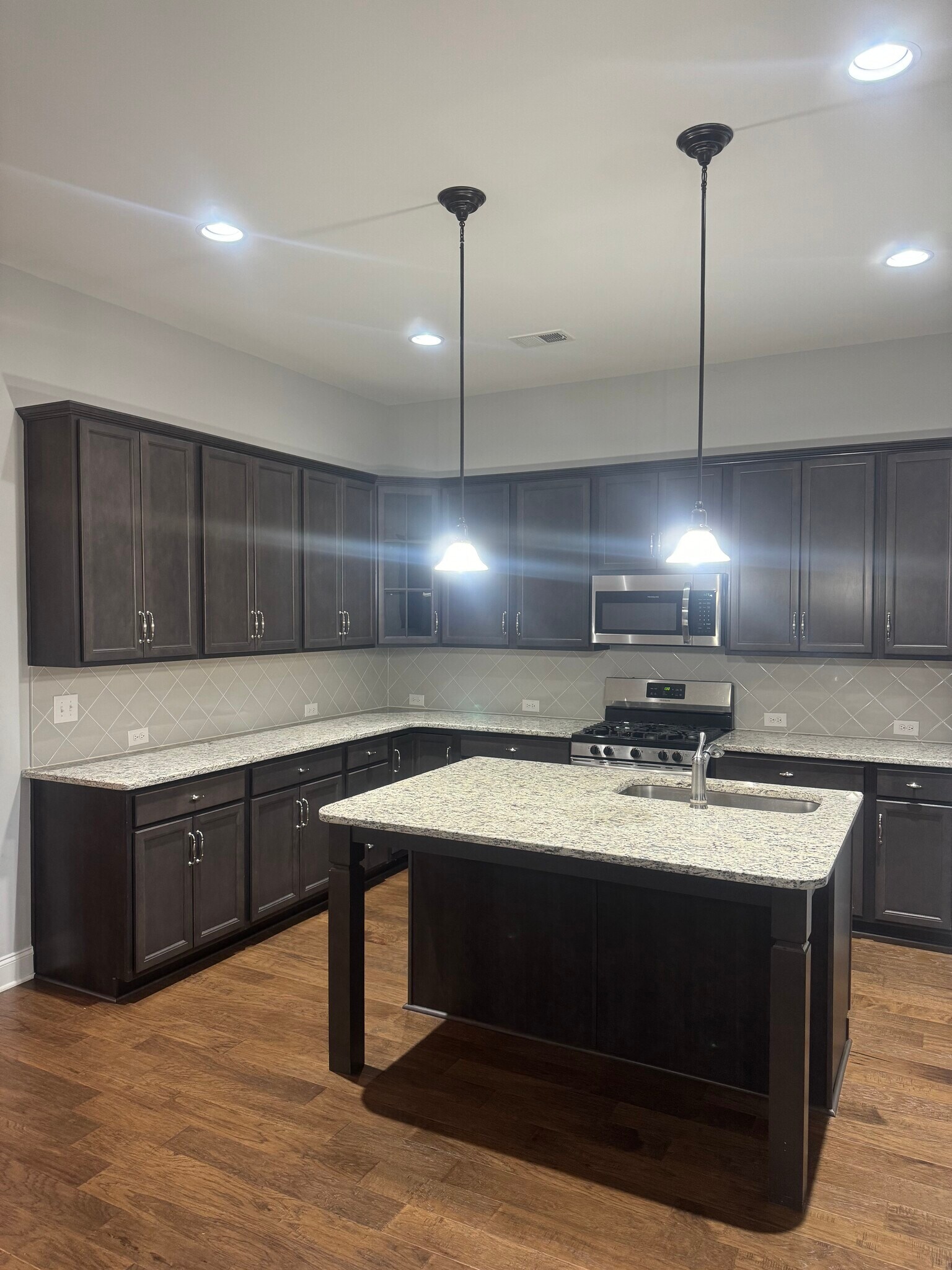 Building Photo - 3064 Flowing Creek Dr