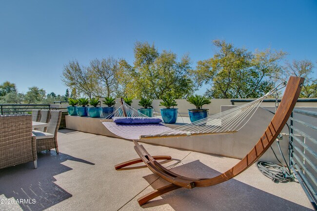 Building Photo - 4201 N Marshall Way