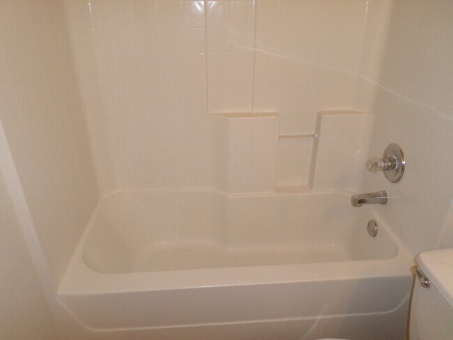 Primary Photo - 3804 Joshua Taylor Dr