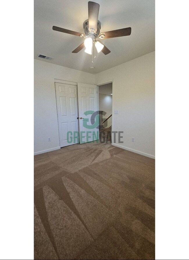 Building Photo - Beautiful 4 Bedroom, 3 Bathroom Home in Tr...