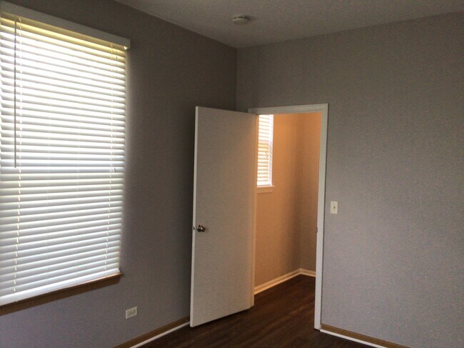 Building Photo - 762 Dillon Ct