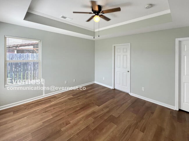 Building Photo - 222 Bermuda Lakes Dr