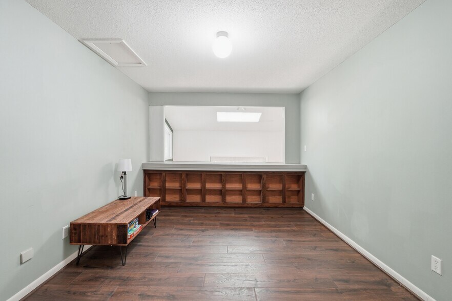 Building Photo - 3 Catina Ct