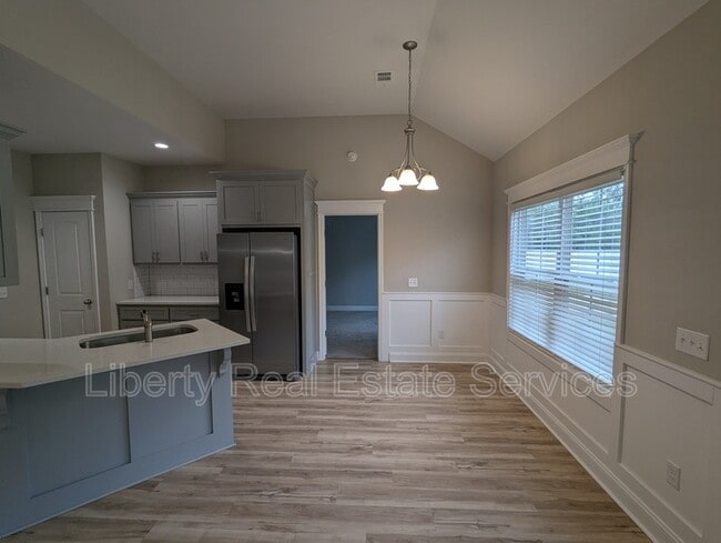 Building Photo - 172 Taylors Crk Dr