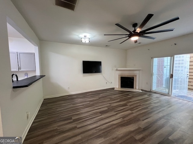 Building Photo - 2026 Austin Park Cir