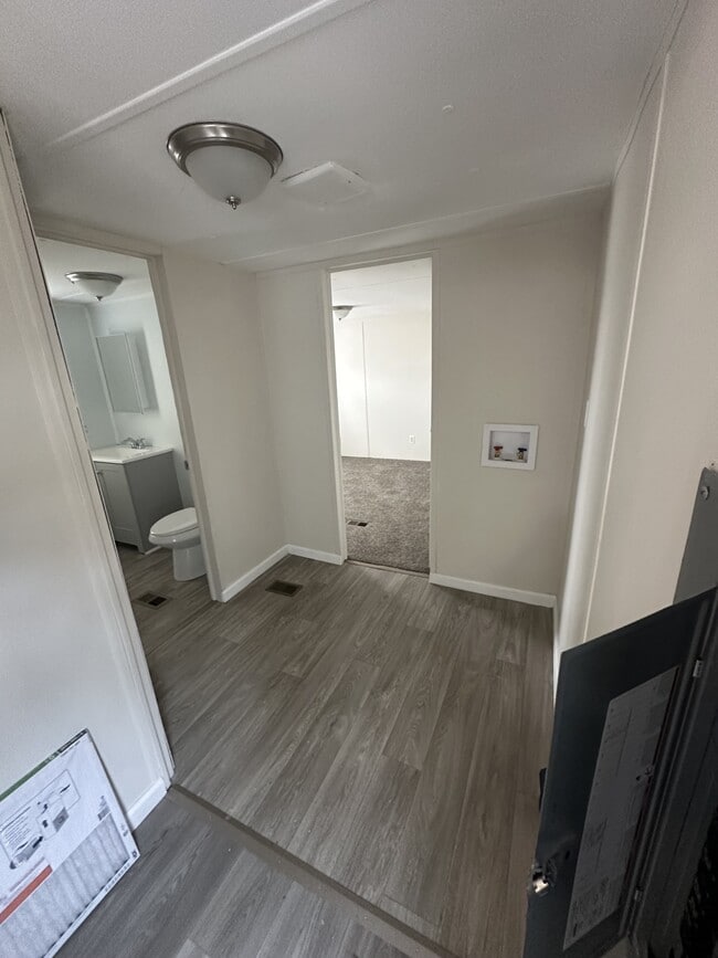 Building Photo - 5109 Dry Fork Rd