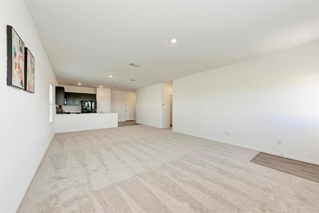 Building Photo - 611 Halfmoon Dr