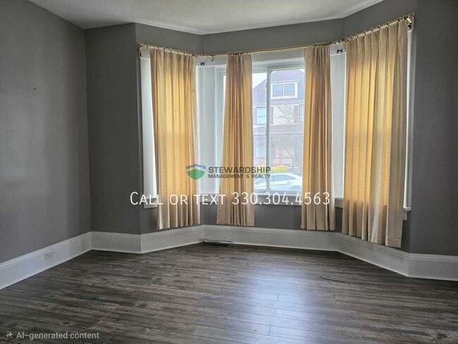 Building Photo - 213 Chestnut Ave NE