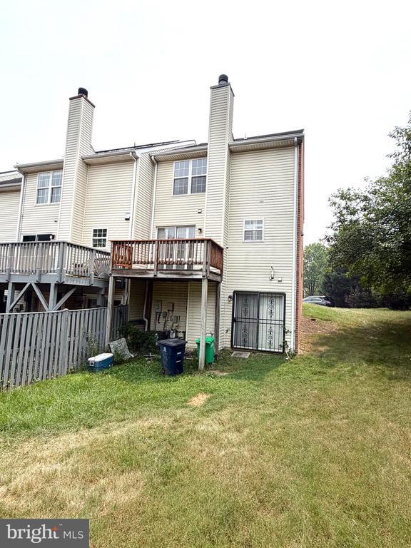 Building Photo - 5053 Colburn Terrace