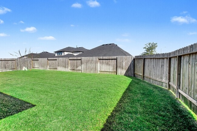 Building Photo - 3839 Hordley Ter Trl