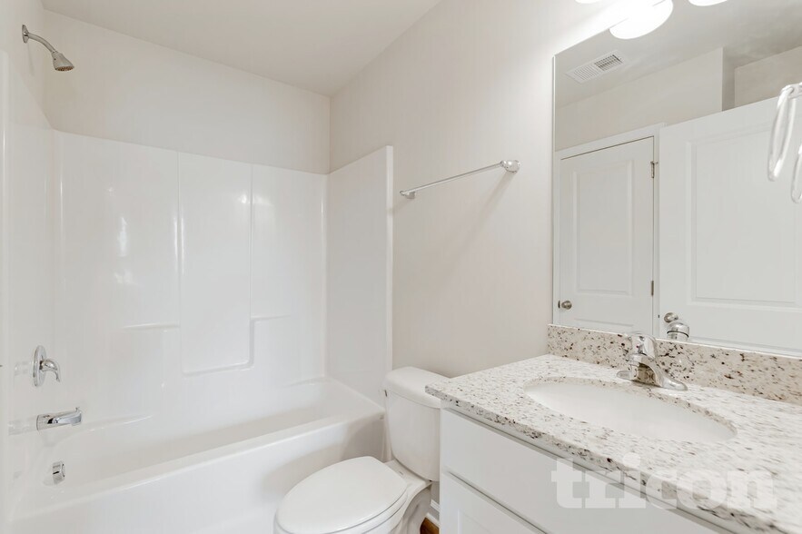 Building Photo - 273 Boulder Rdg Lp