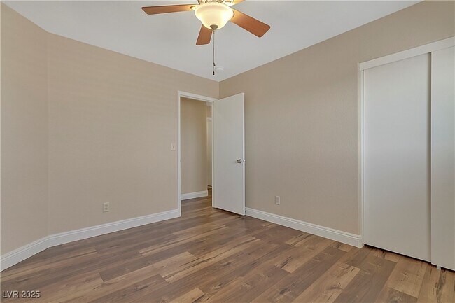 Building Photo - 11169 Sandrone Ave