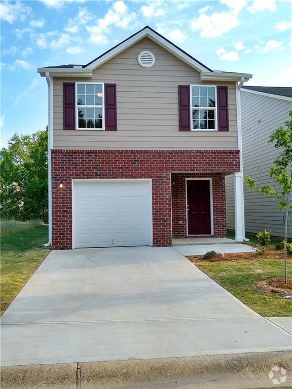Building Photo - 2144 Belmont Cir NE