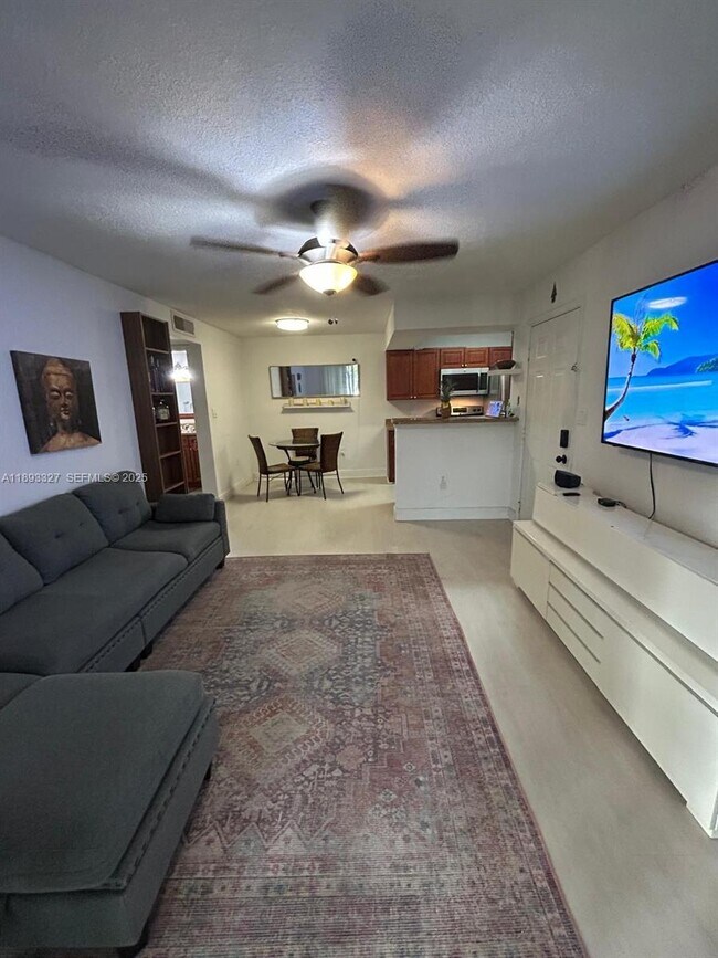 Building Photo - 15551 SW 104th Terrace